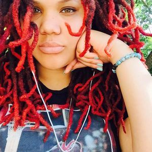 Meet your Posher, LenÃ©e